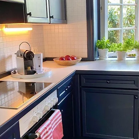 Dom wakacyjny Schroeders-haus-mitte *